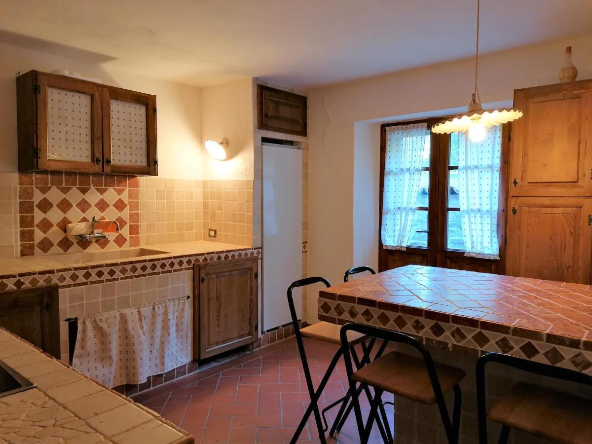 Podere La Zinzinina - Villa Intera Montecatini Val di Cecina Kültér fotó